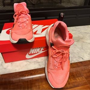 Presidents Day Sale! Nike red Huaraches